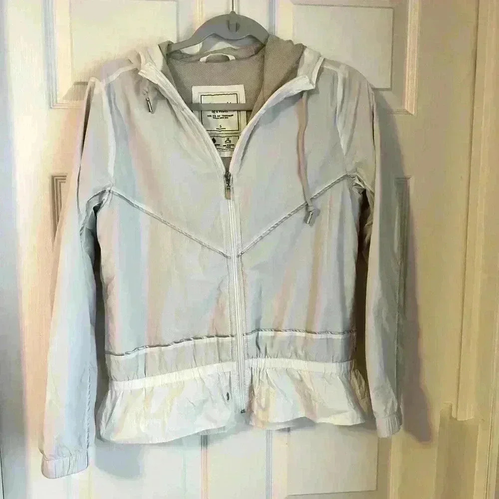 Abercrombie & Fitch white lightweight jacket / windbreaker